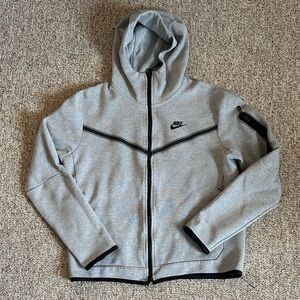 Nike Tech Fleece Gray Size M